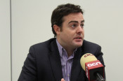 Uriel Bertran, carpeta, Esquerra