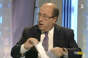 Pepe Antich, estripa irat l’enquesta del CEO que donava una majoria de catalans a favor de la independència en un referèndum